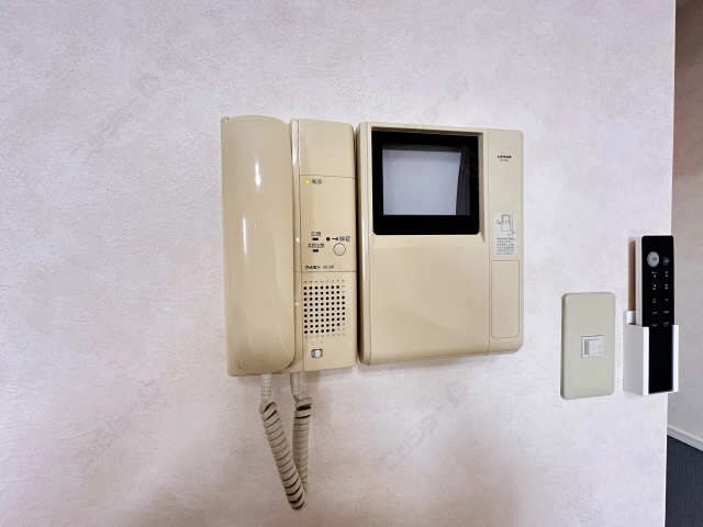 モニター付きインターホン