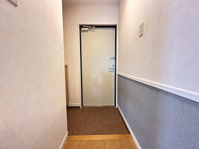 玄関内