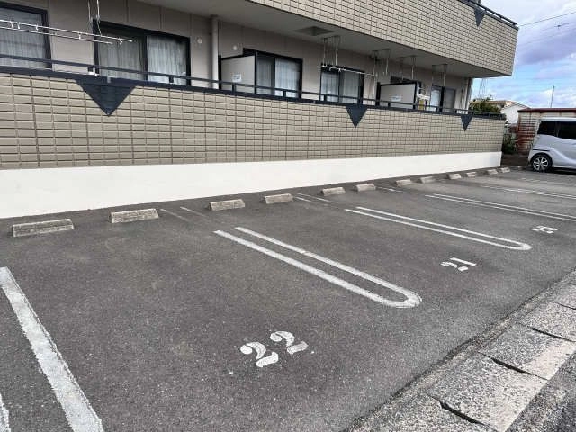 駐車場(南側)