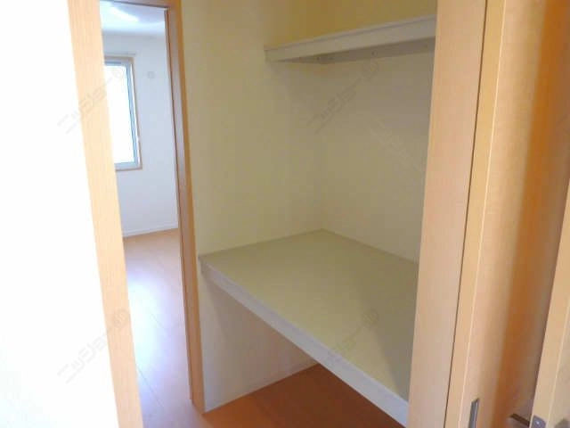 収納（北洋室）