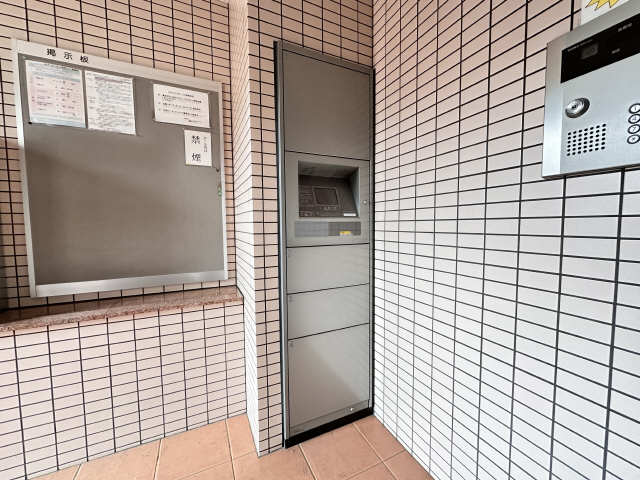 宅配ボックス