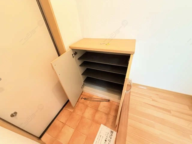 シューズボックス