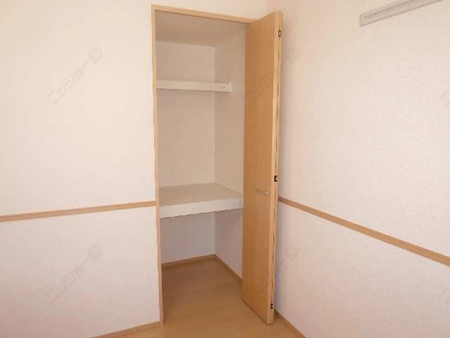 洋室（北）収納