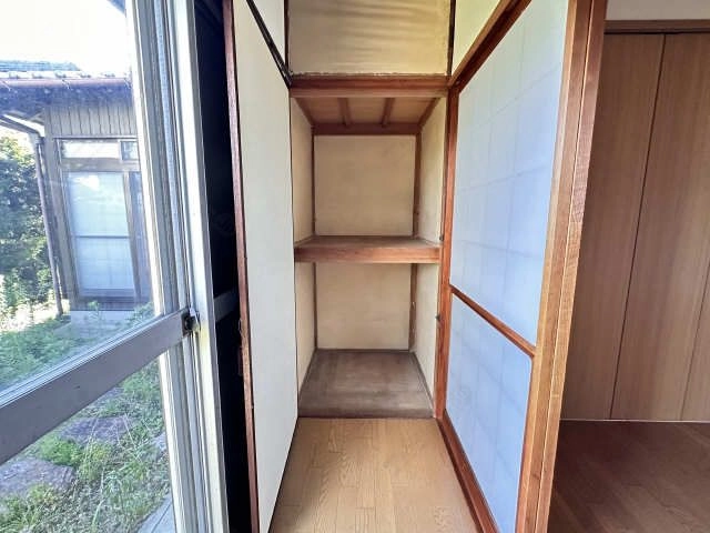 収納(縁側)
