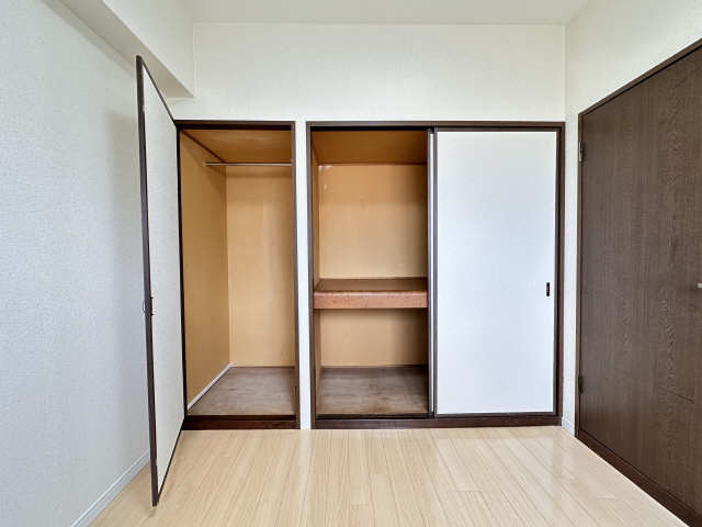 収納（北洋室）