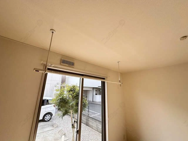 室内物干し（リビング）