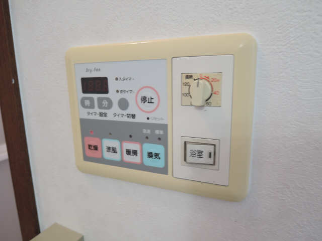 乾燥機能付浴室