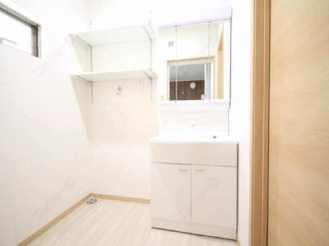 シャワー付洗面台