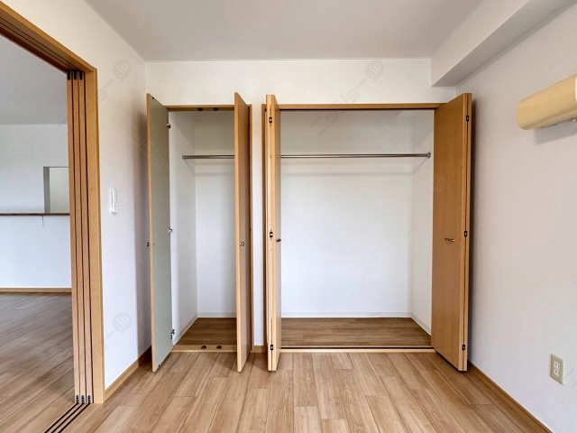 収納（南洋室）