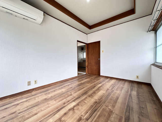１階南東洋室