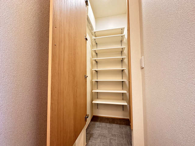 シューズボックス