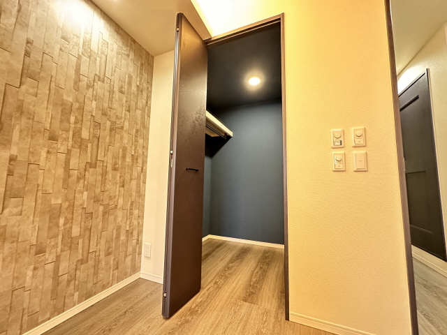 収納（東洋室）