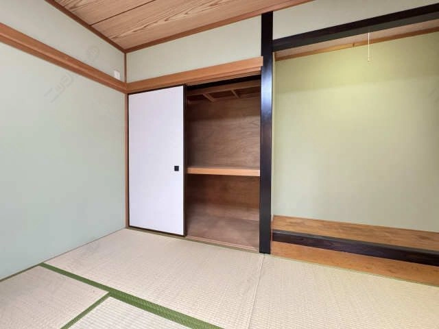 収納（１階和室）