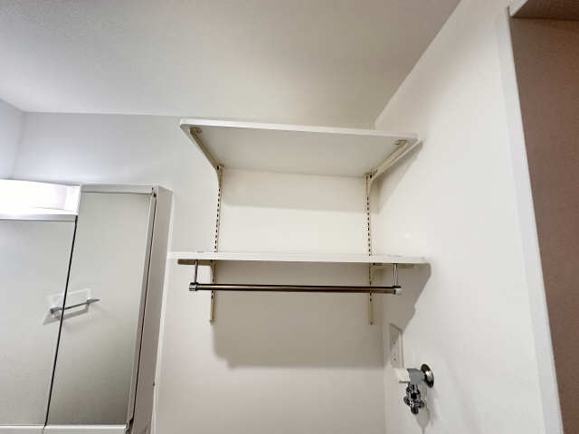 ランドリー棚
