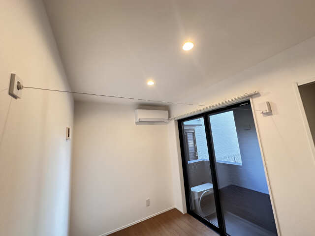 室内物干し（洋室）