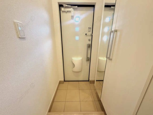 玄関内