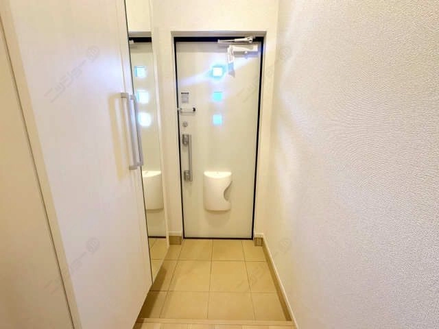 玄関内