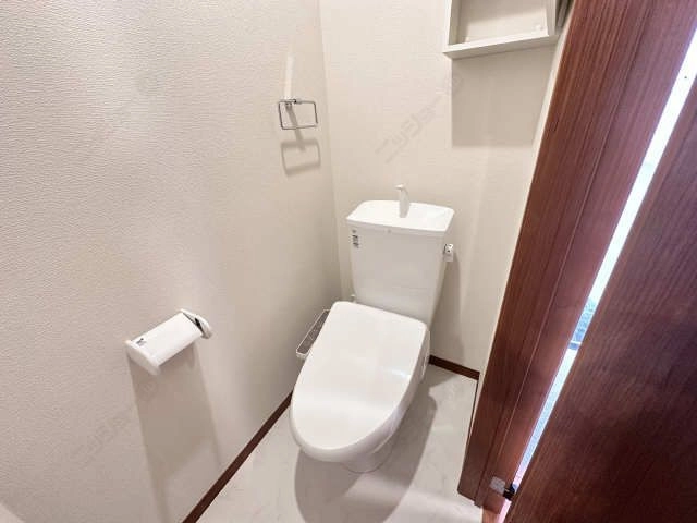 シャワー付トイレ