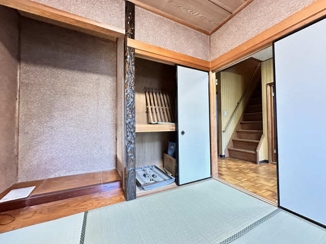 収納（１階和室）