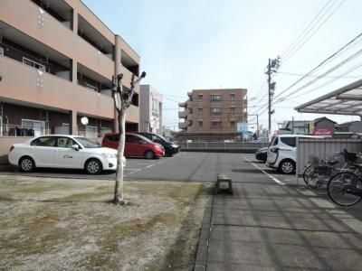 エクシード立込 2階 駐車場