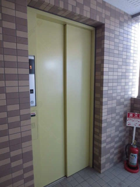 エレベーター