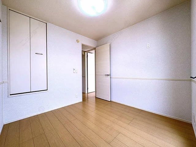北東洋室