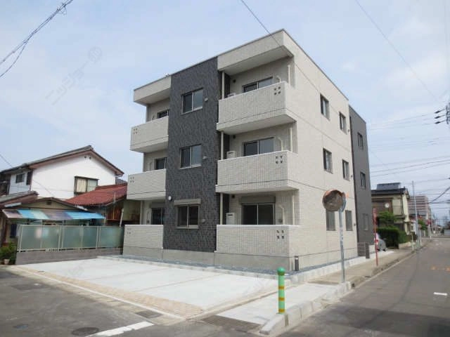 外観(南側)