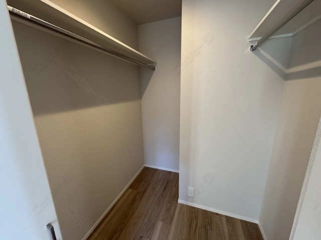 収納　南側洋室