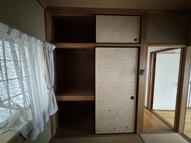 2F和室　収納