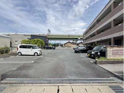 駐車 場
