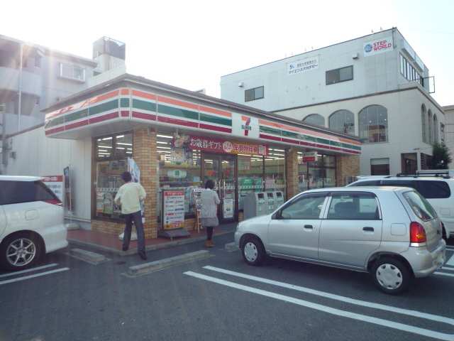 セブンイレブン歩３分
