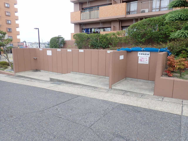 ごみ置場