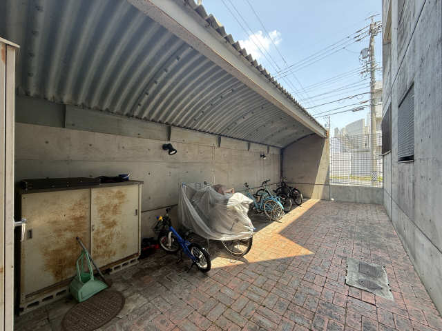 駐輪場