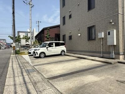  駐車場