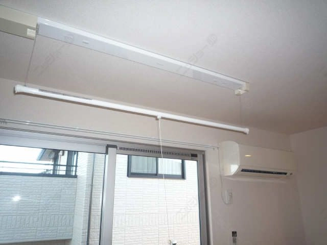 室内物干・エアコン