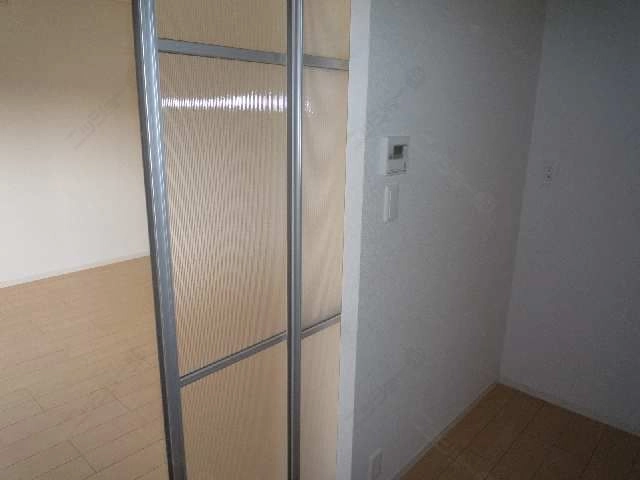 キッチン間仕切り
