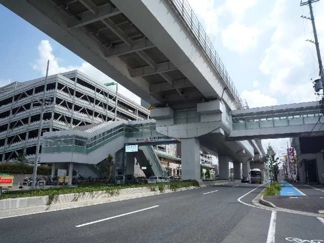 杁ヶ池公園駅・アピタ