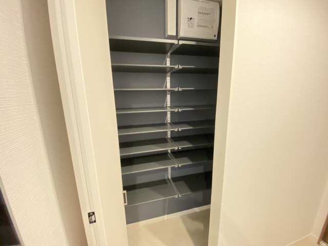 シューズBOX