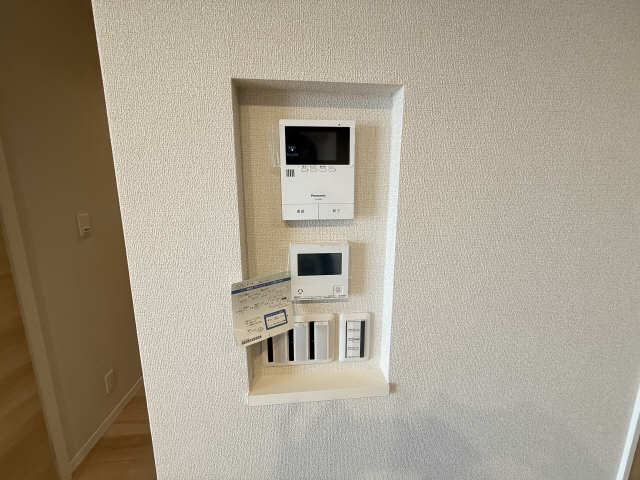 モニター付きインターホン