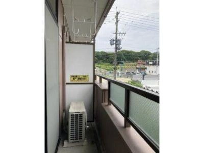 バル  コニー