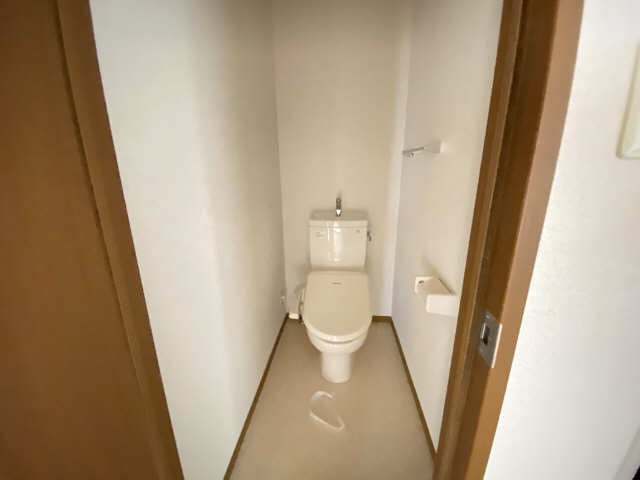 セジュールかわい 1階 WC