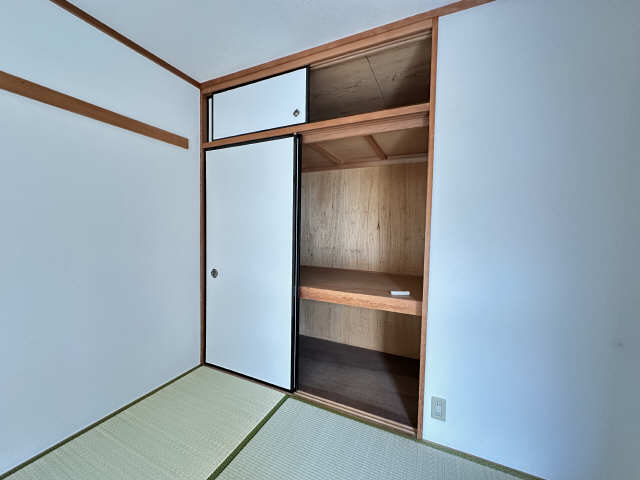 和室収納