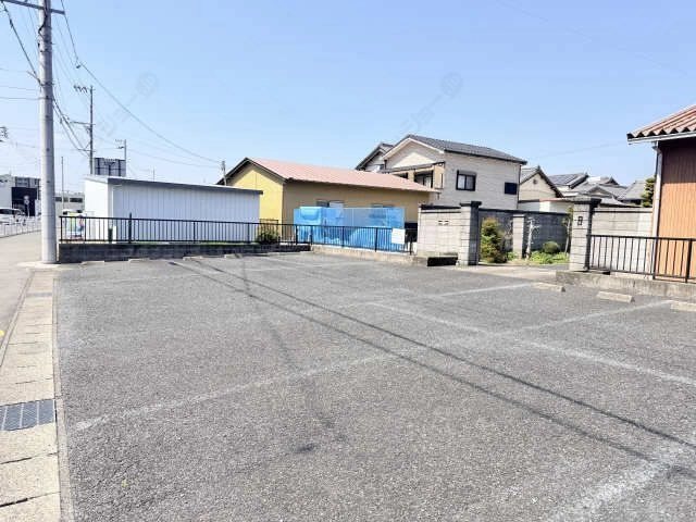 敷地外駐車場