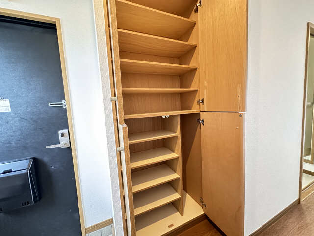 シューズBOX