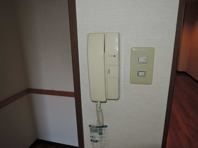 インターホン