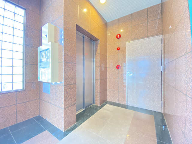ＳＴＡＲＲＹ　ＰＬＡＣＥ 7階 エレベーター